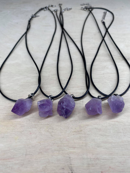 Flower Amethyst Rough Stone Necklace